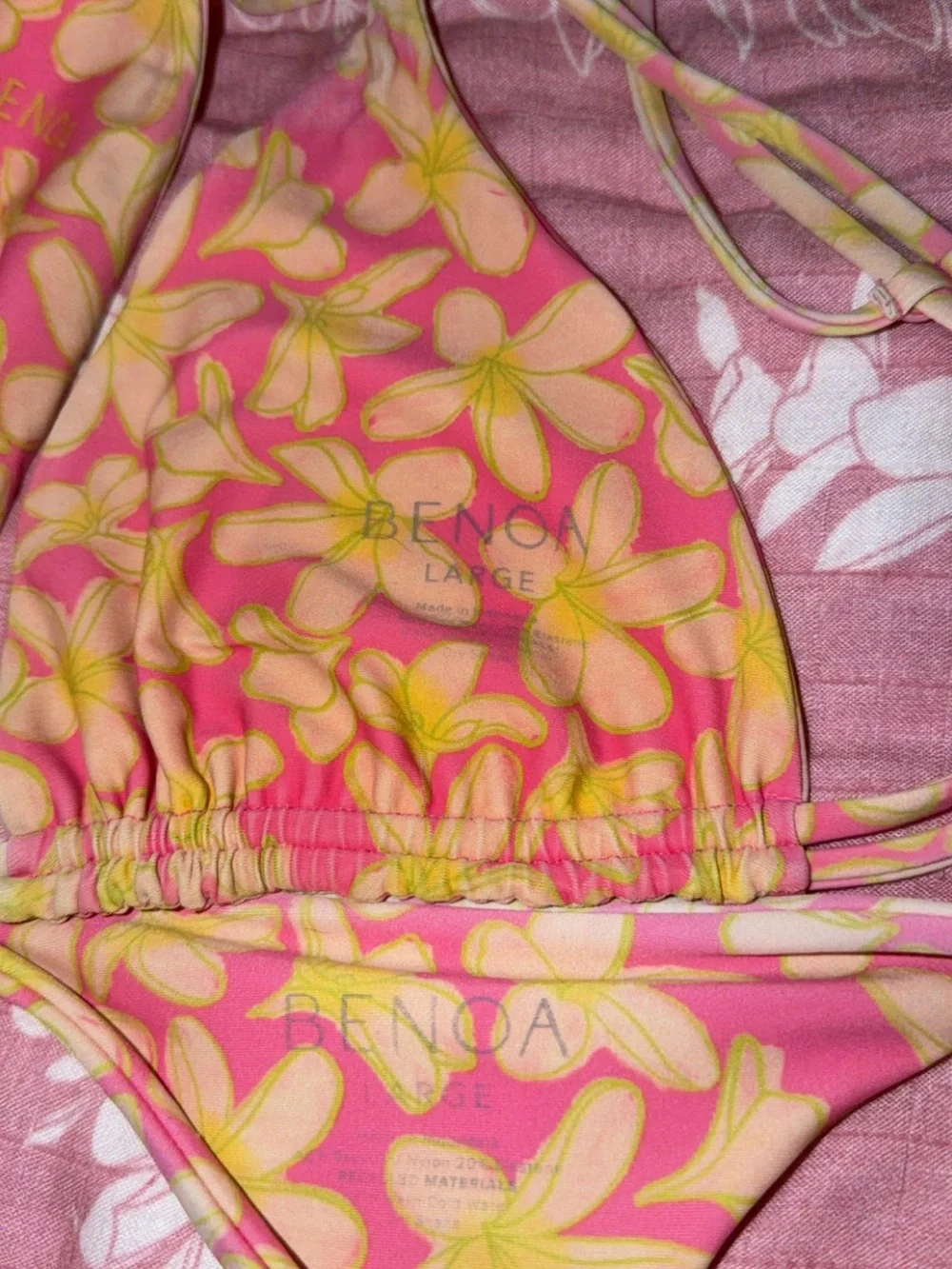 Benoa Swim Plumeria set ( sold via insta )